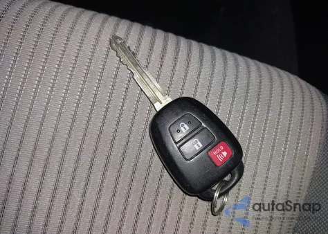 2013 Toyota Rav4 Le from USA, damaged, VIN JTMBFREV2DD031748